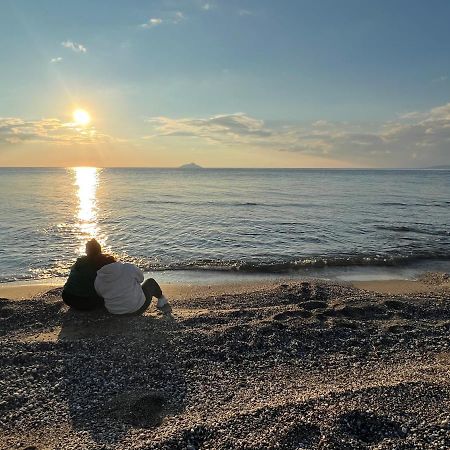 Villa Pnoe Seaside Kalamaki  Zewnętrze zdjęcie